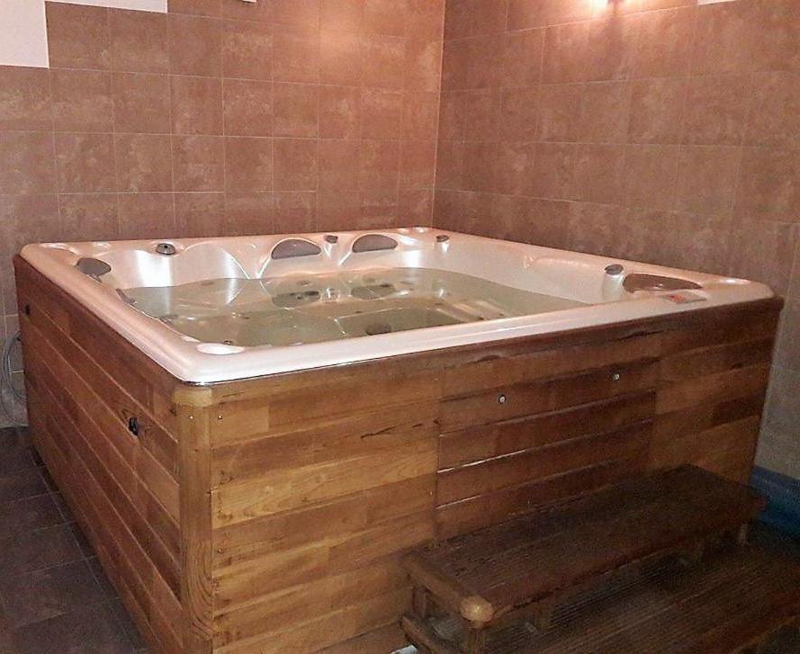 Roza 1 Sauna & Jacuzzi Jaszczurowka 21a Apartment Zakopane