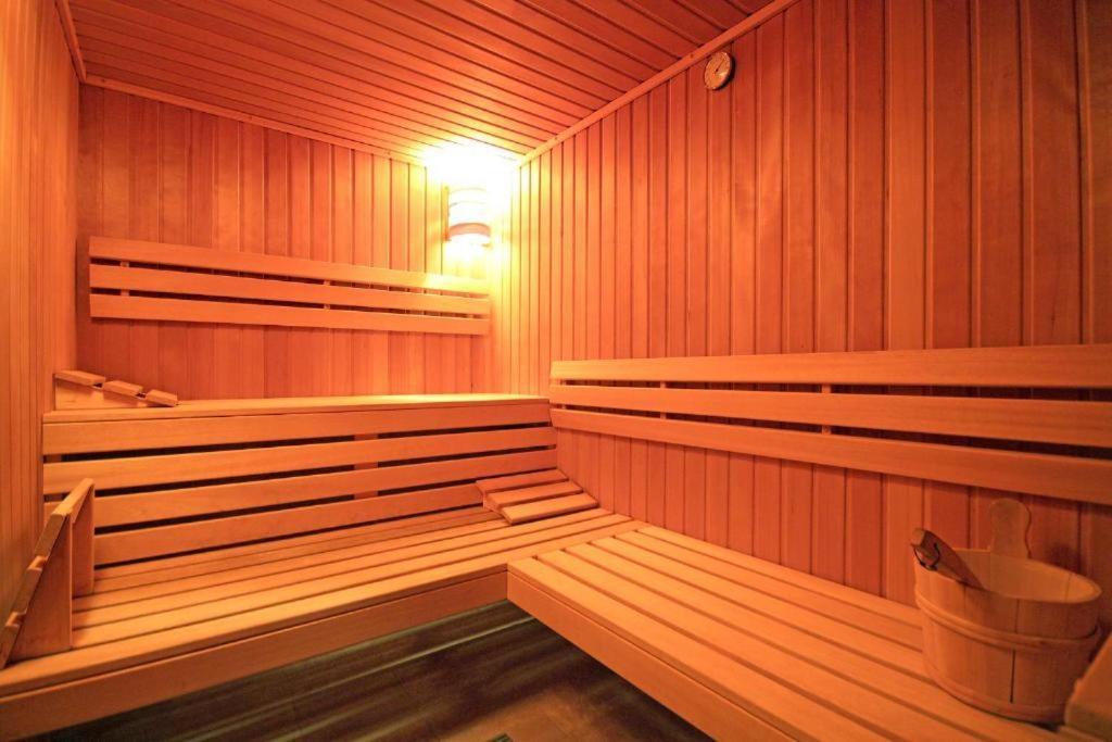 Roza 1 Sauna & Jacuzzi Jaszczurowka 21a *